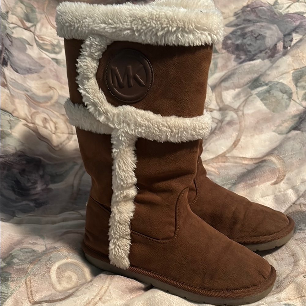 Michael Kors MK Girls boots size US 3